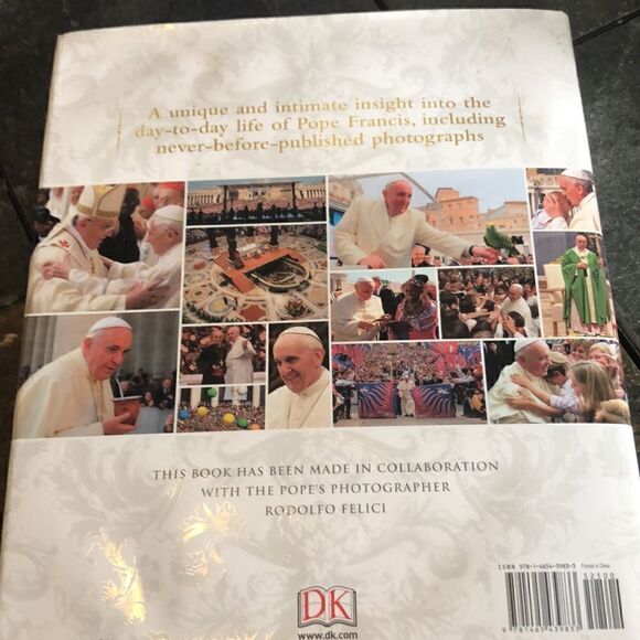 Pope Francis. A Photographic Portrait of The People’s Pope - Picture 4 of 6